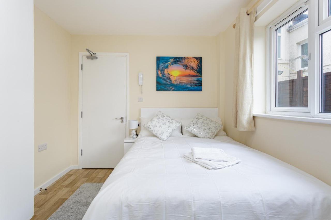 Blackberry - Stylish Self-Contained Flats In Soton City Centre 南安普敦 外观 照片