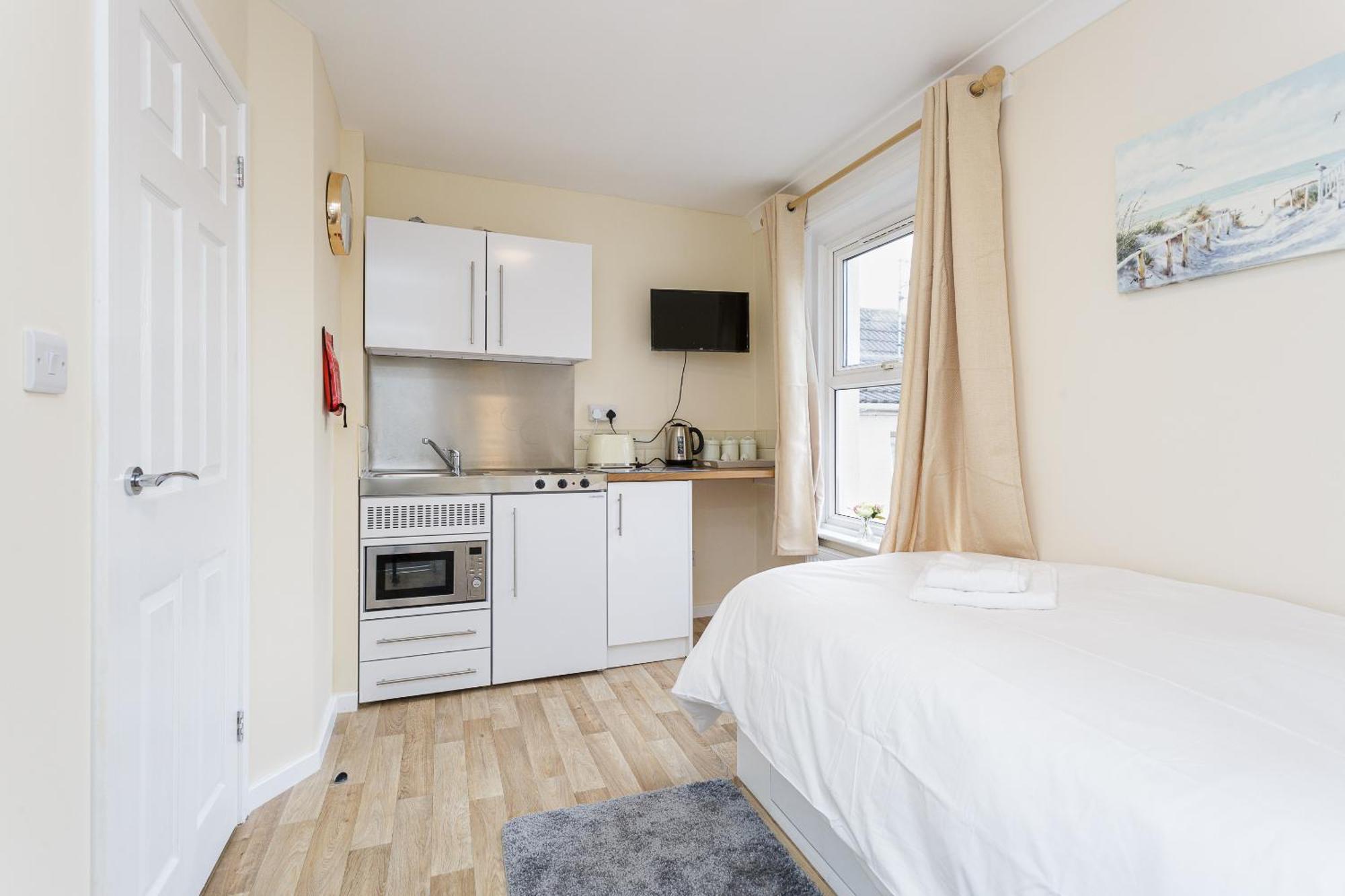 Blackberry - Stylish Self-Contained Flats In Soton City Centre 南安普敦 客房 照片