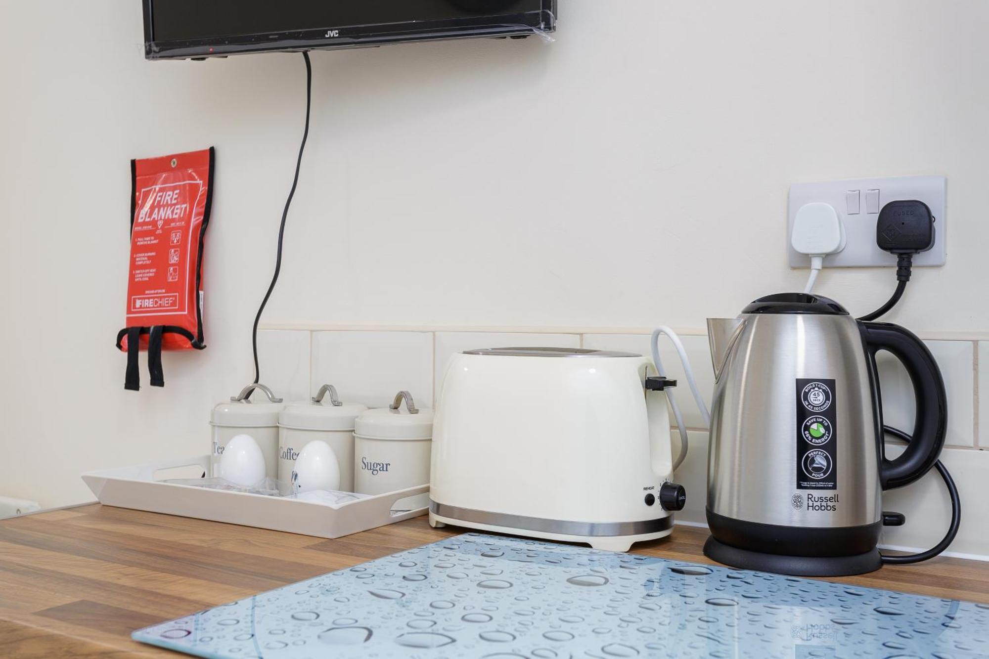 Blackberry - Stylish Self-Contained Flats In Soton City Centre 南安普敦 客房 照片